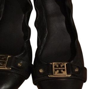 Tory Burch flats